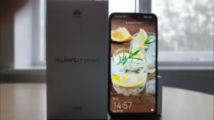 Huawei P Smart 2020 unboxing 